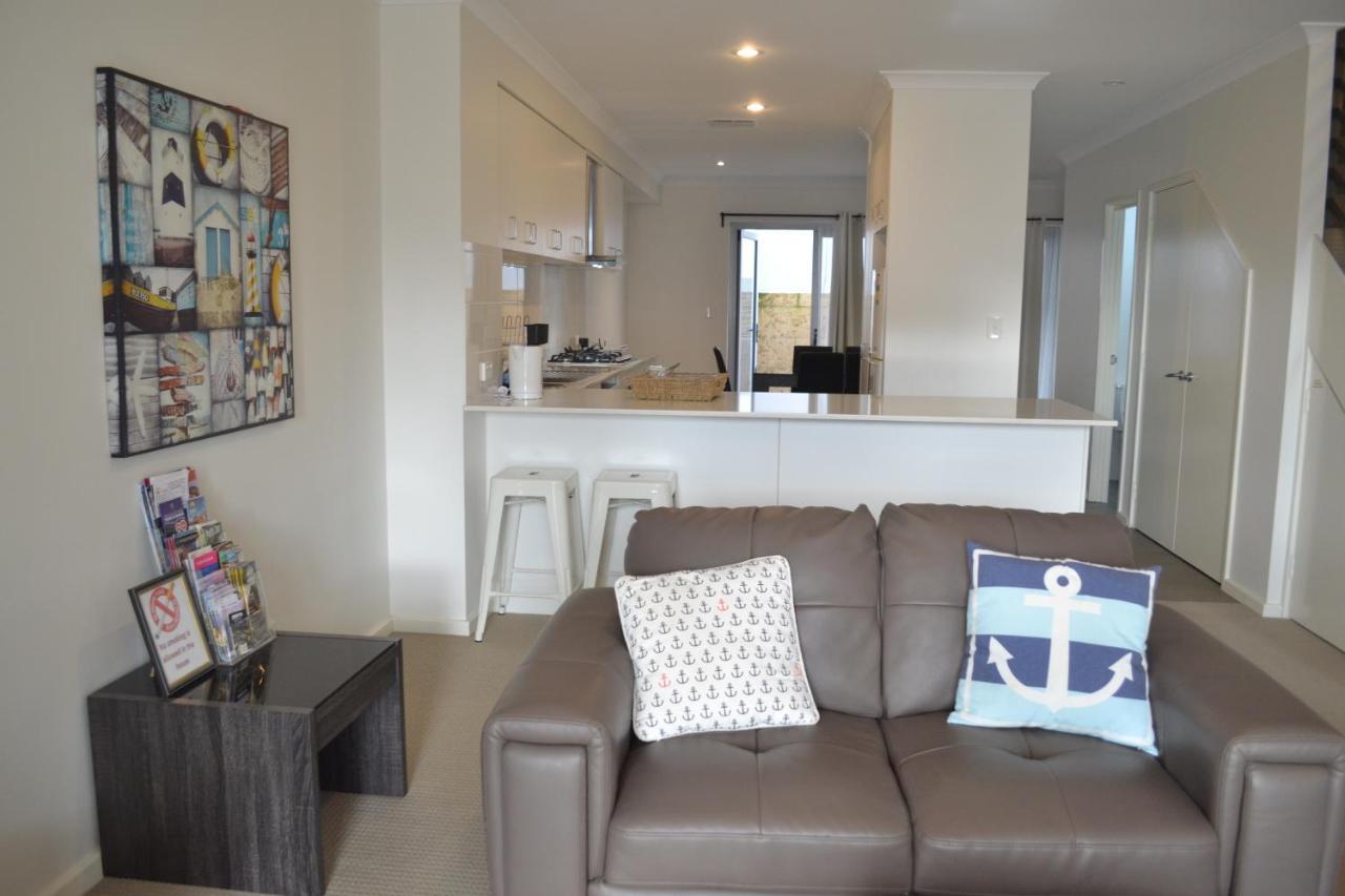 North Coogee Beach House Фриментъл Екстериор снимка